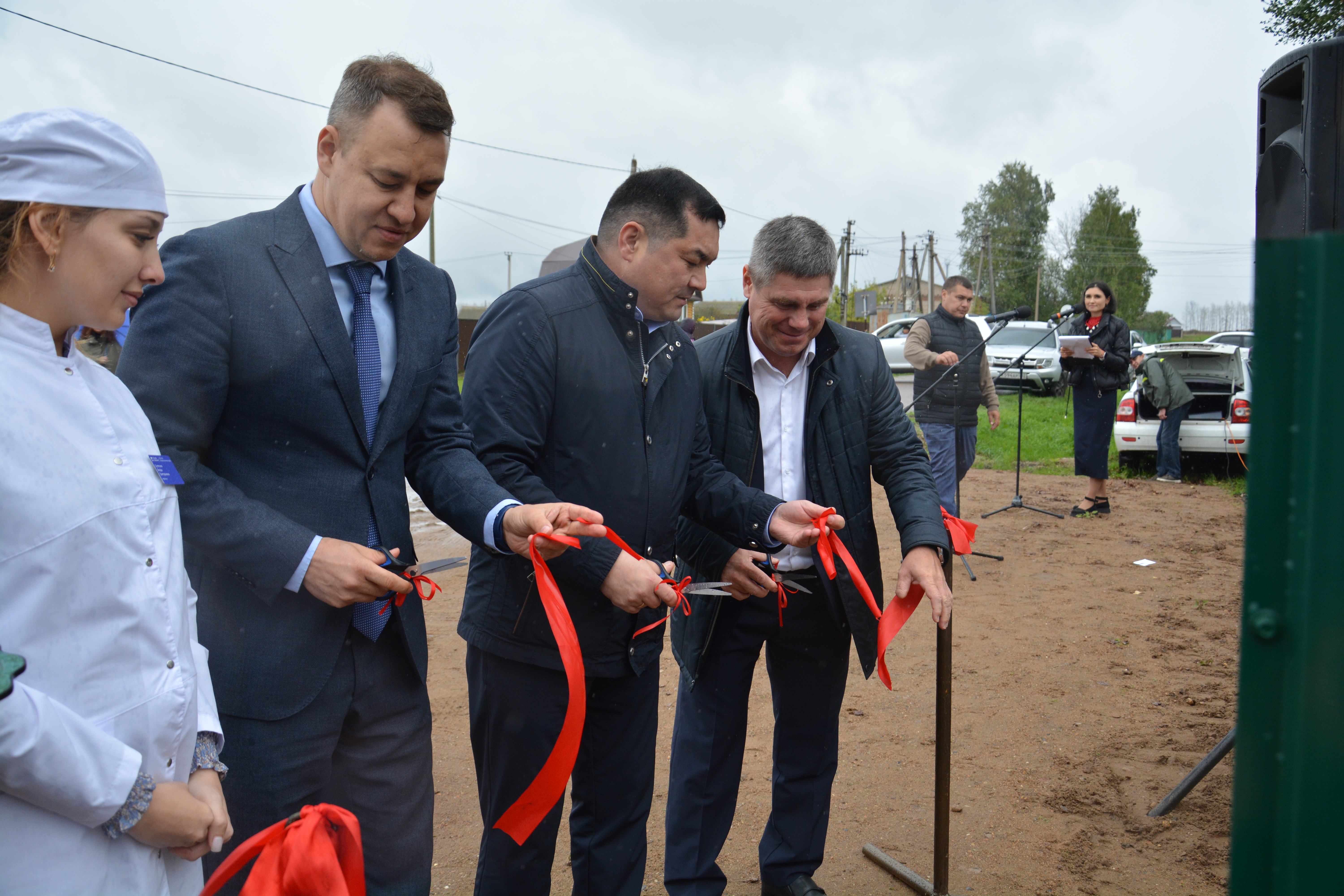 В Кармаскалинском районе открыли два новых фельдшерско-акушерских пункта