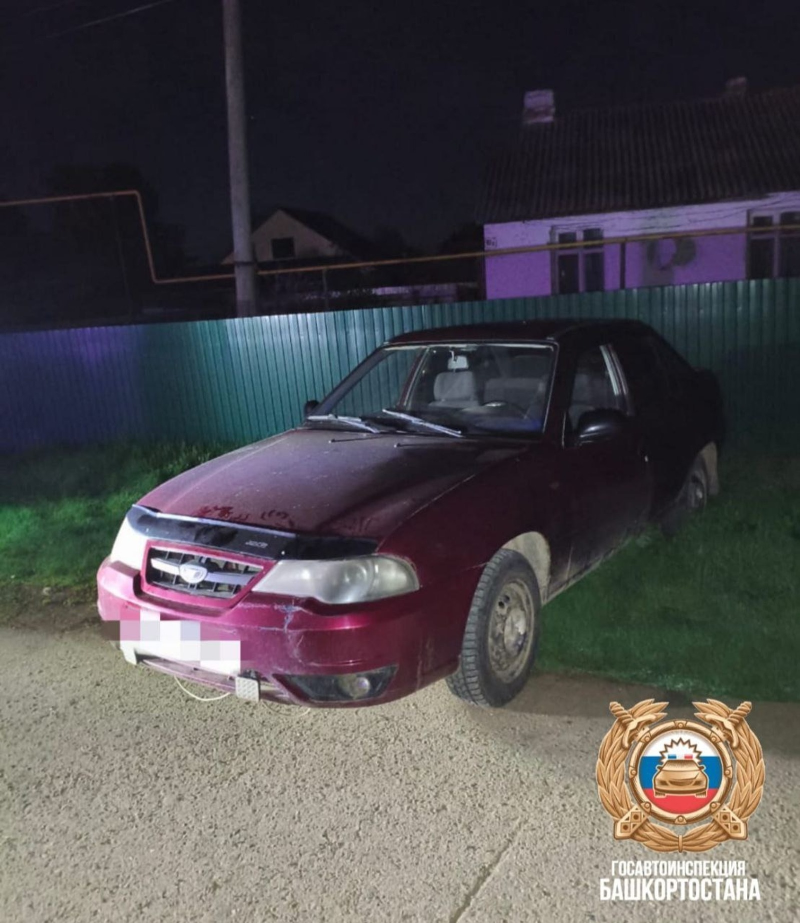 В Башкирии мужчины угнали машину у своей знакомой