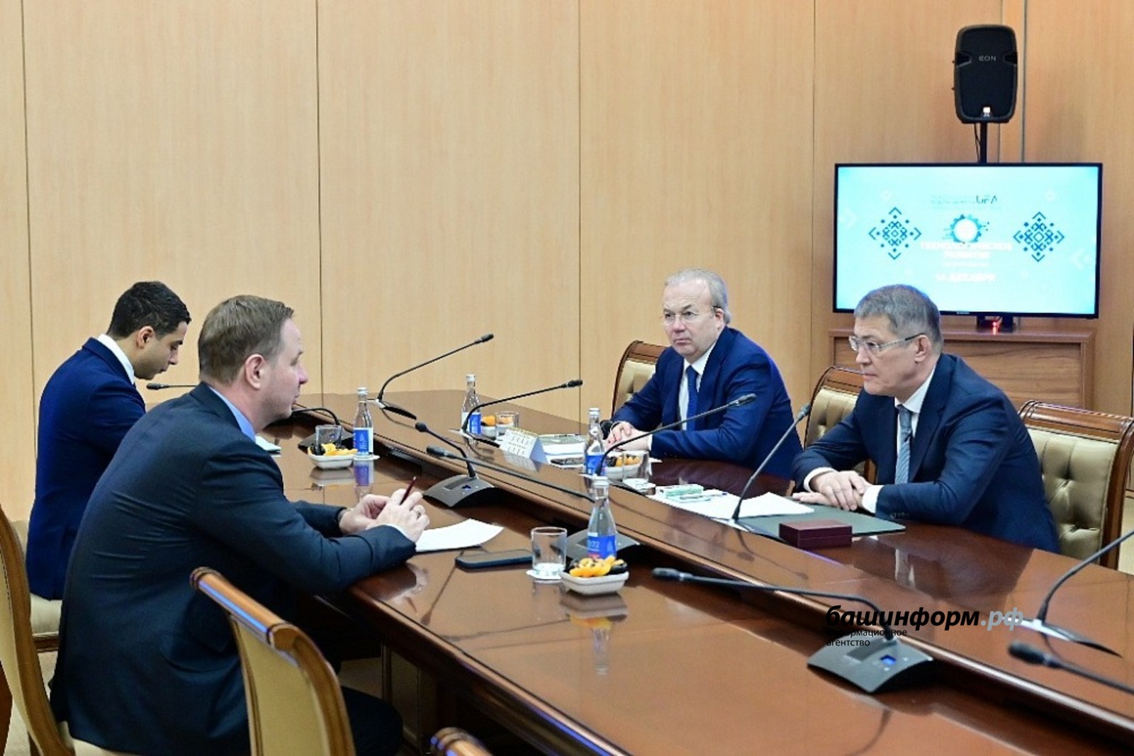 Глава Башкирии пообщался с председателем Совета директоров «БСК»