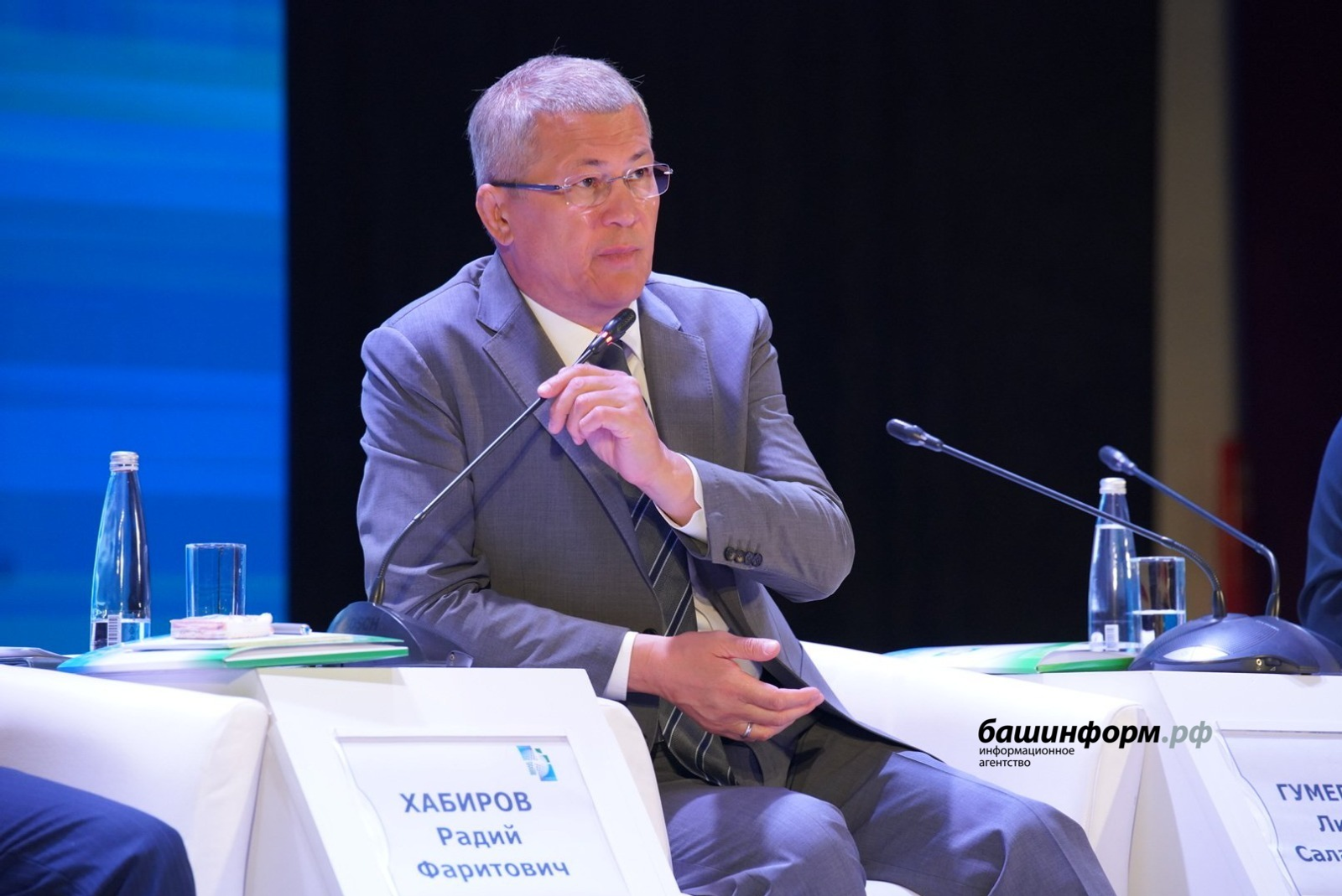 Достижения школьников Башкортостана отметил Радий Хабиров