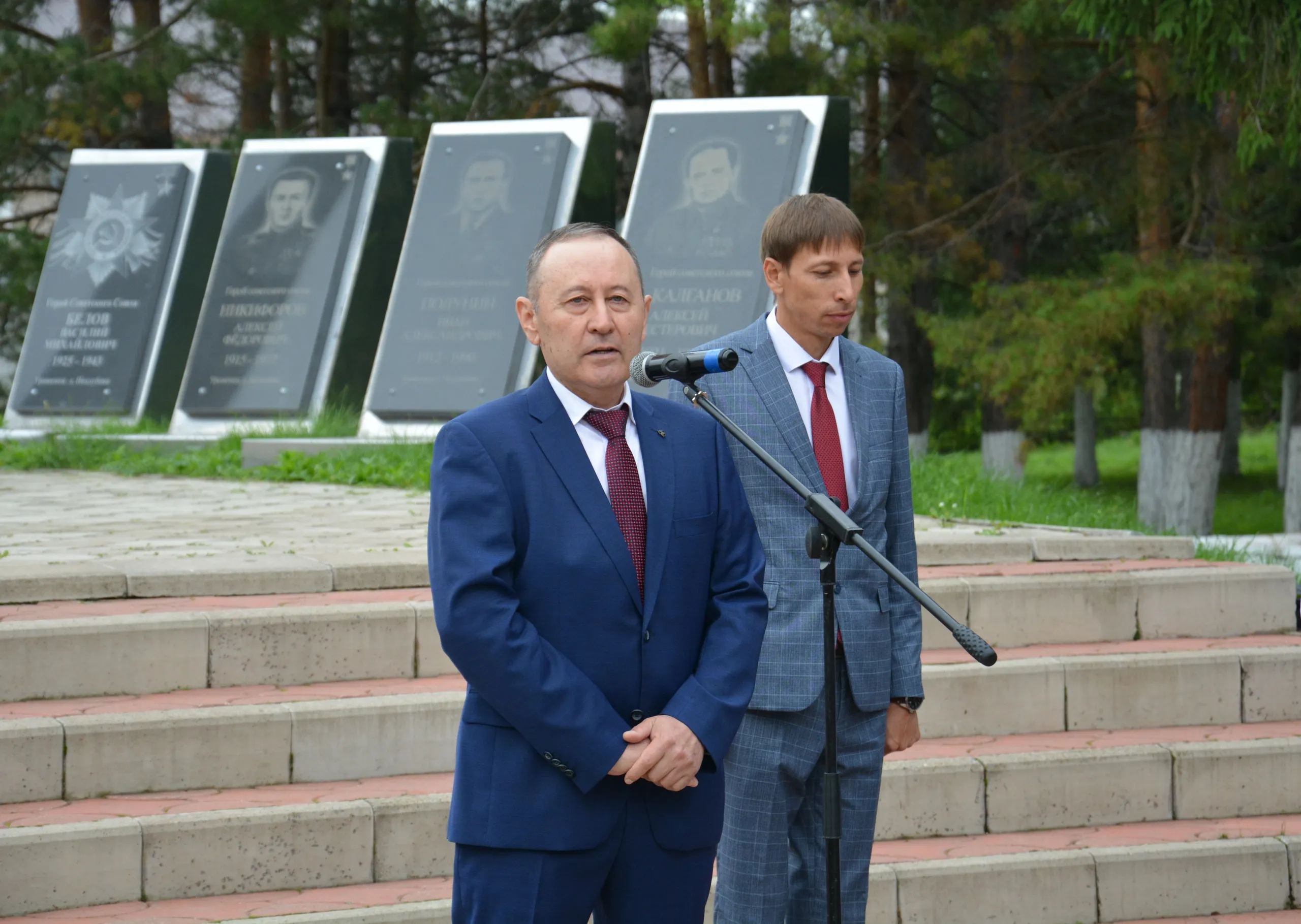 Торжественная линейка и первый звонок прозвучали в школе села Кармаскалы