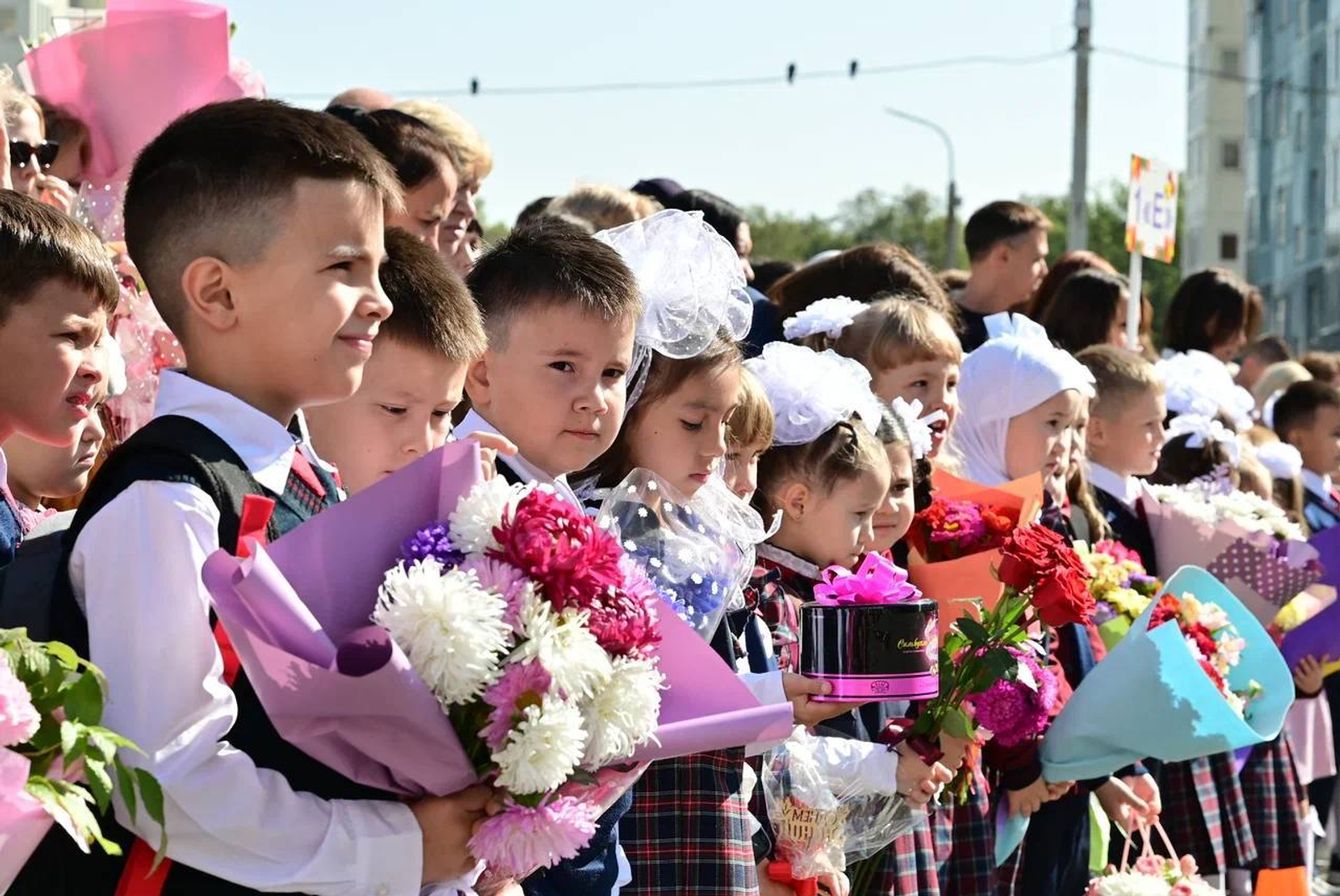 В Башкирии начался новый учебный год для более 500 тысяч учащихся