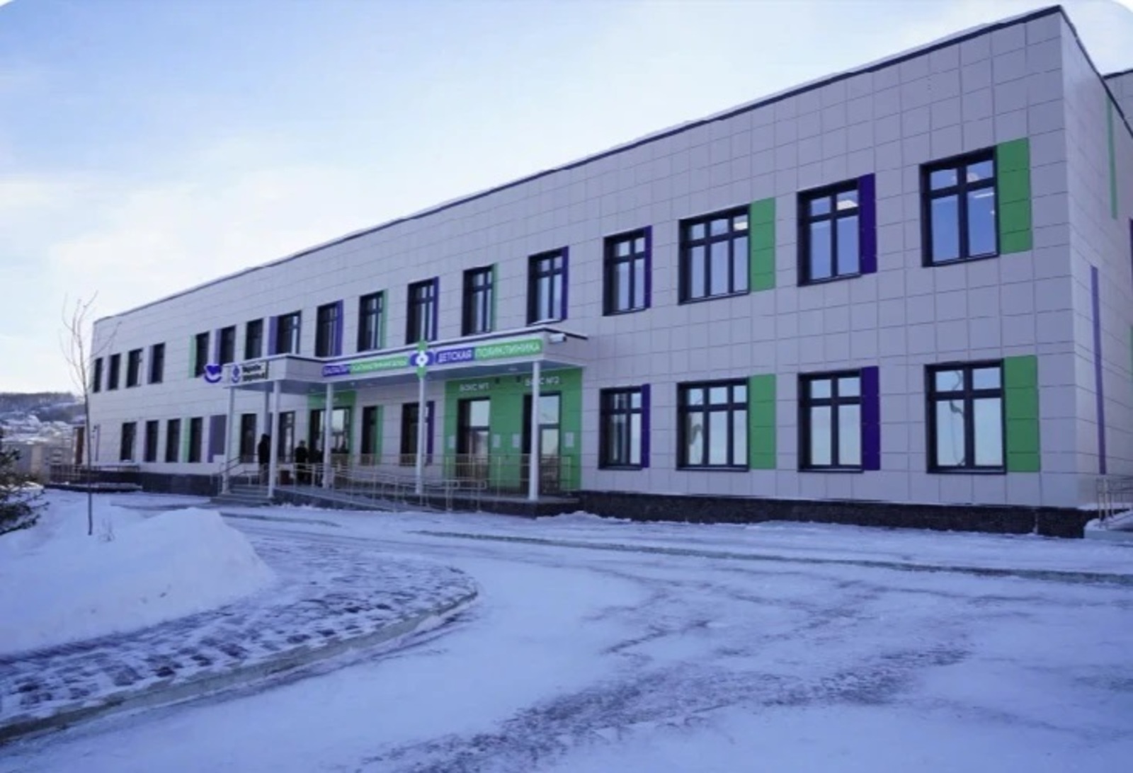 В Учалах начала работу новая детская поликлиника