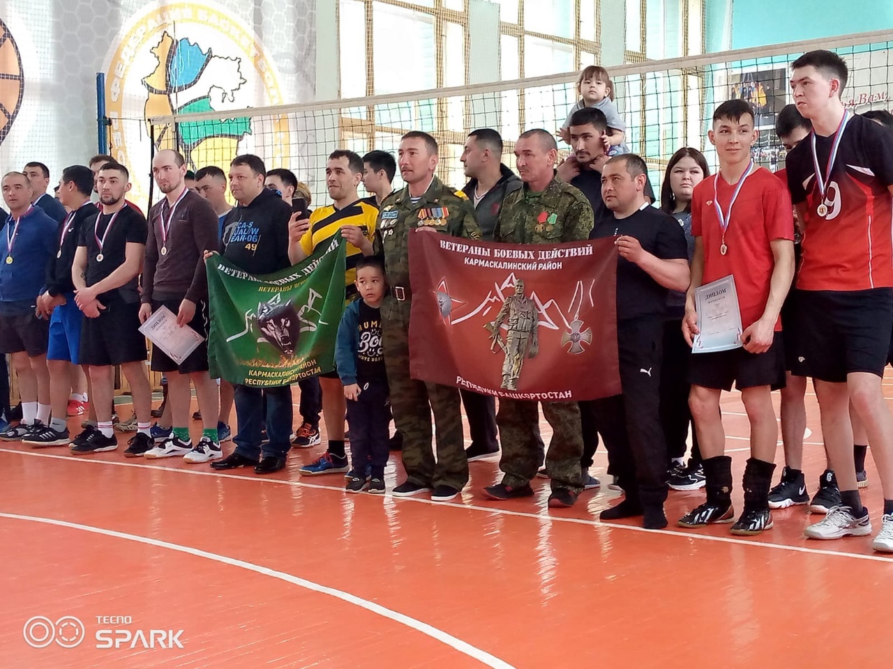 В  селе Кармаскалы прошёл турнир по волейболу, посвящённый памяти Валерия Вахитова, погибшего на Чеченской войне