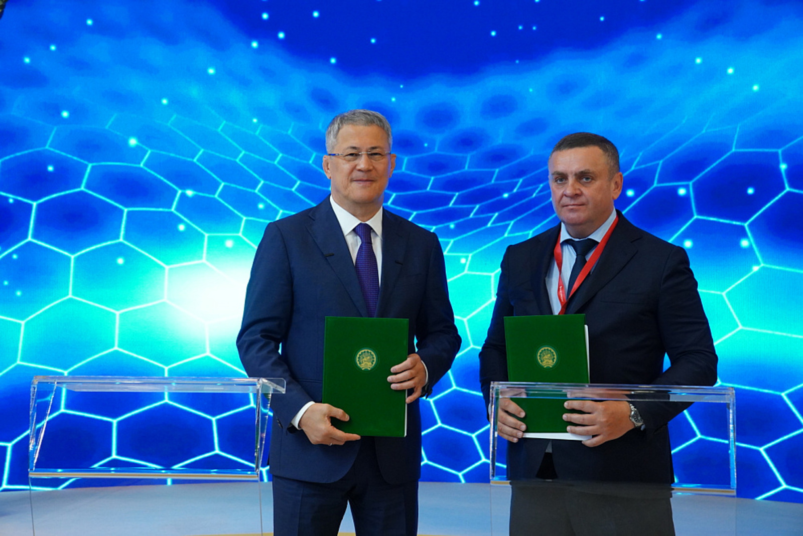 Правительство Башкирии и «Ромекс-Кубань» подписали соглашение о сотрудничестве