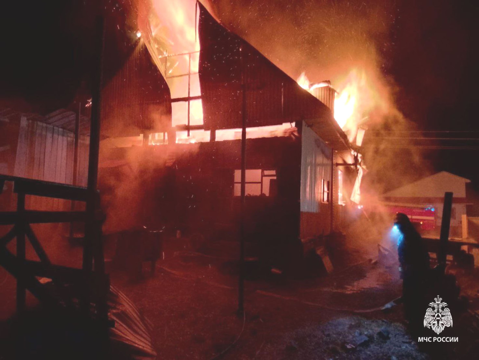 В Башкирии в доме многодетной семьи произошел пожар