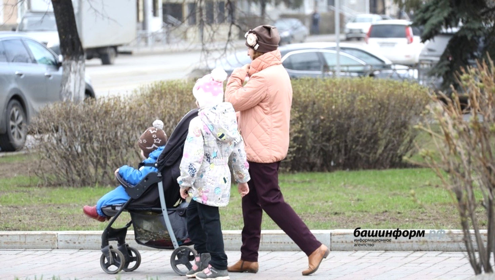 Маткапитал в 2026 году вырастет до 974,1 тысячи рублей