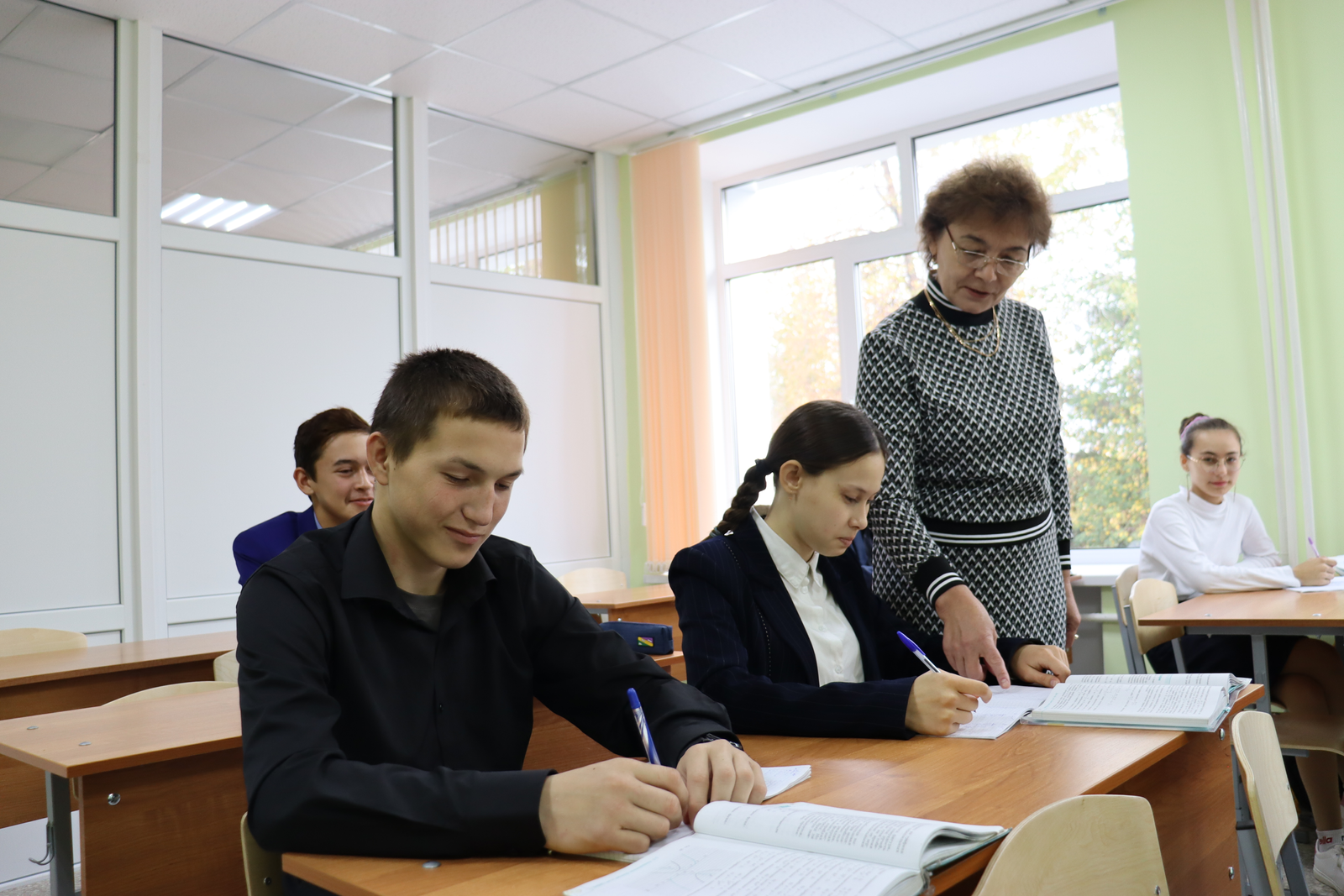 Школьники Башкирии смогут пользоваться онлайн-библиотекой на Госуслугах