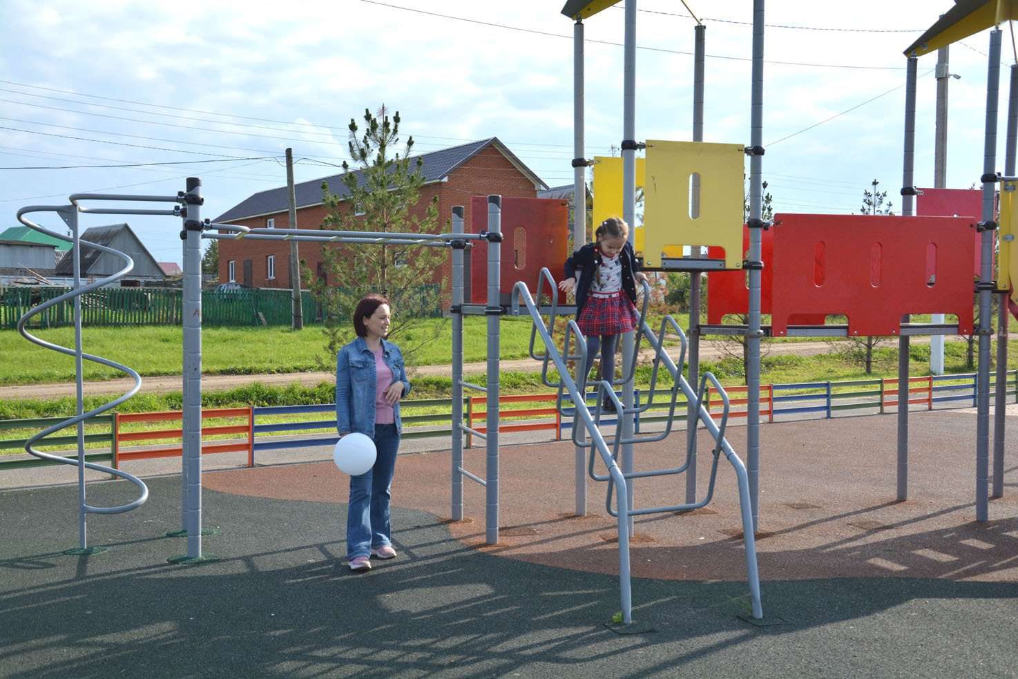 В Башкирии в селе Кармаскалы завершилось благоустройство парка «Нескучный»