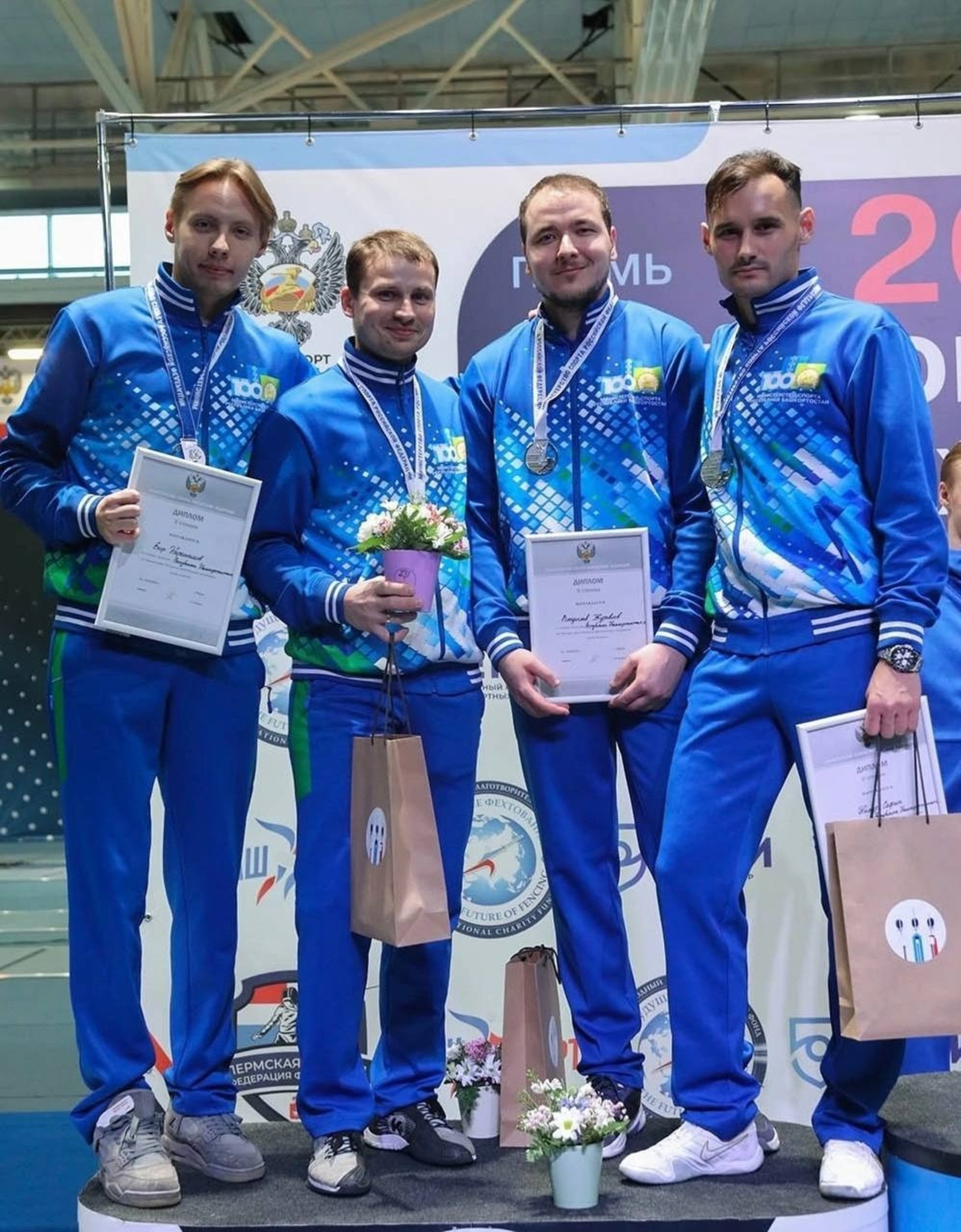 Сборная Башкирии стала серебряным призёром чемпионата России по фехтованию