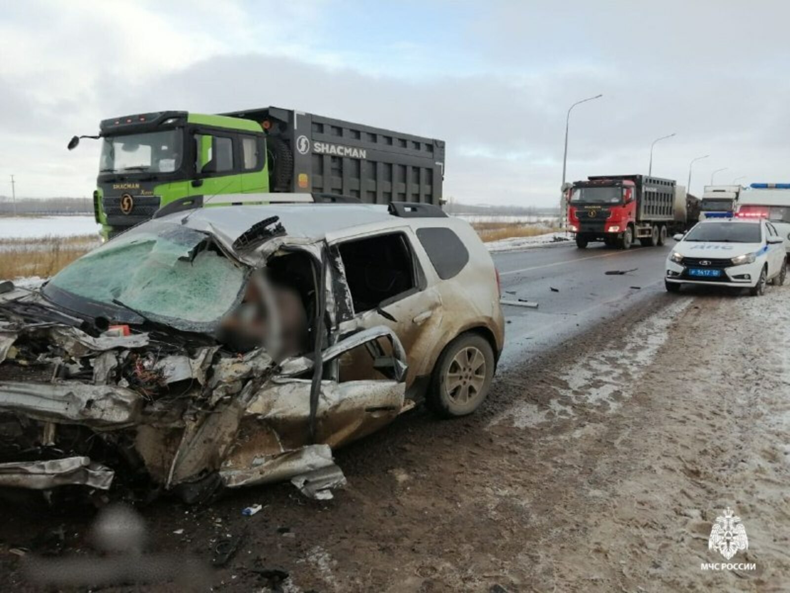 В Башкирии произошло смертельное ДТП с пассажирским автобусом и легковым автомобилем