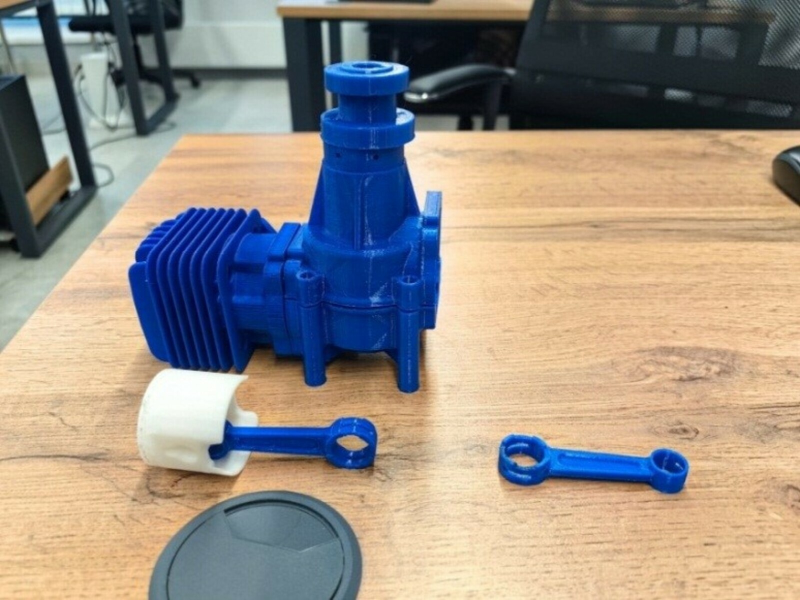 В Межвузовском кампусе Уфы создали двигатели для аграрных и промышленных БПЛА