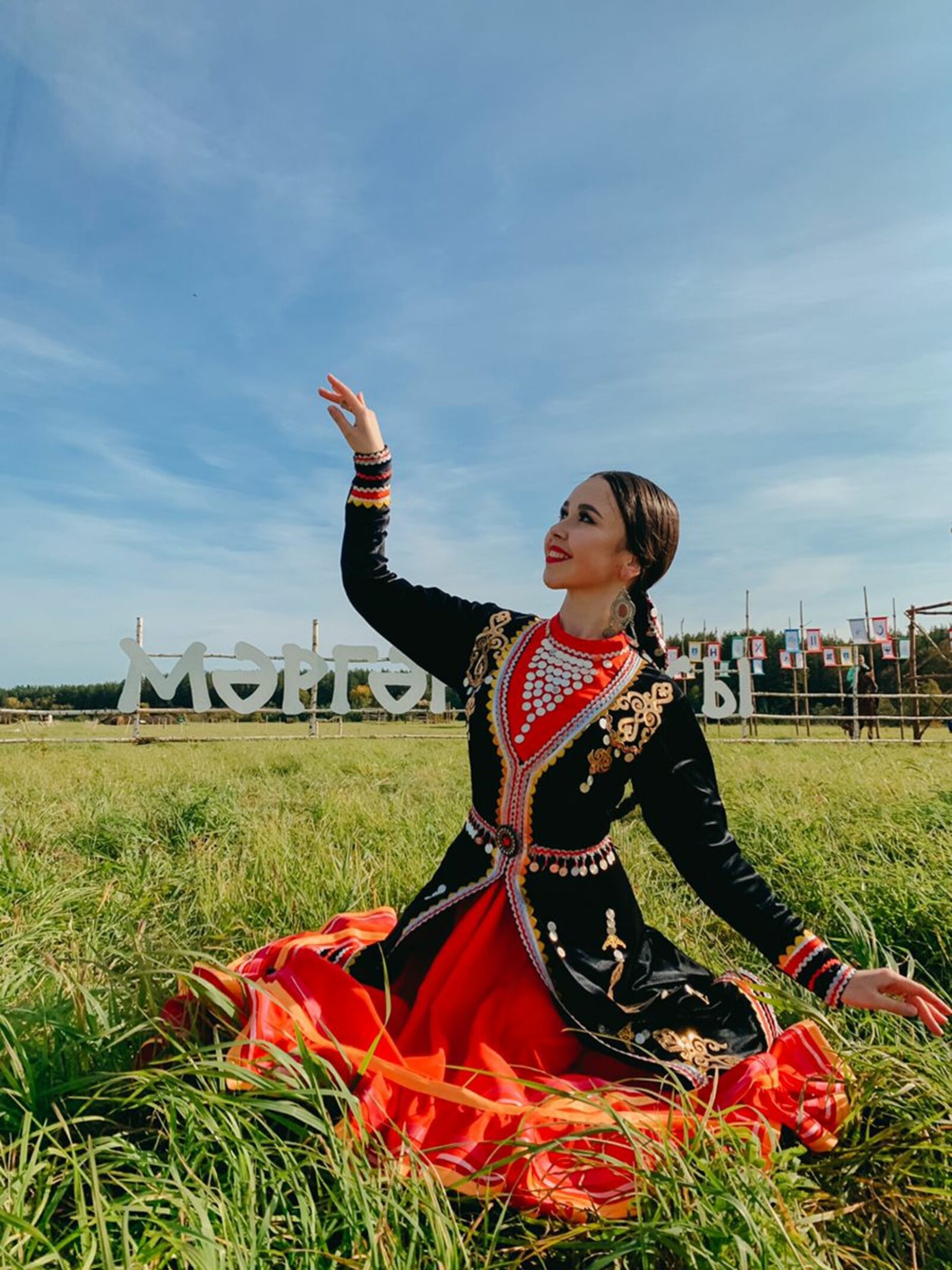 В Башкирии запустили флешмоб ко Дню национального костюм