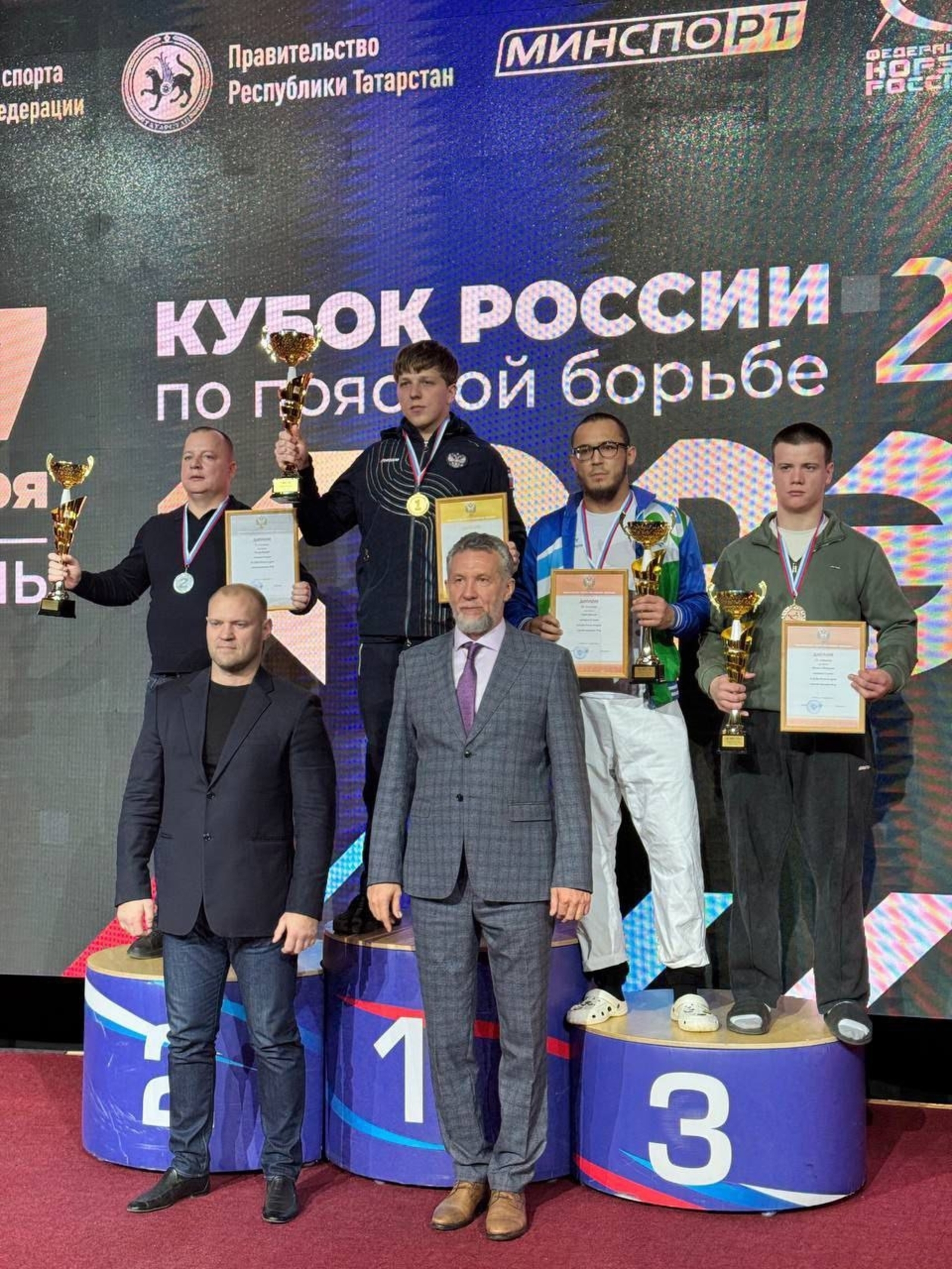Борцы из Башкирии завоевали медали на Кубке России в Казани