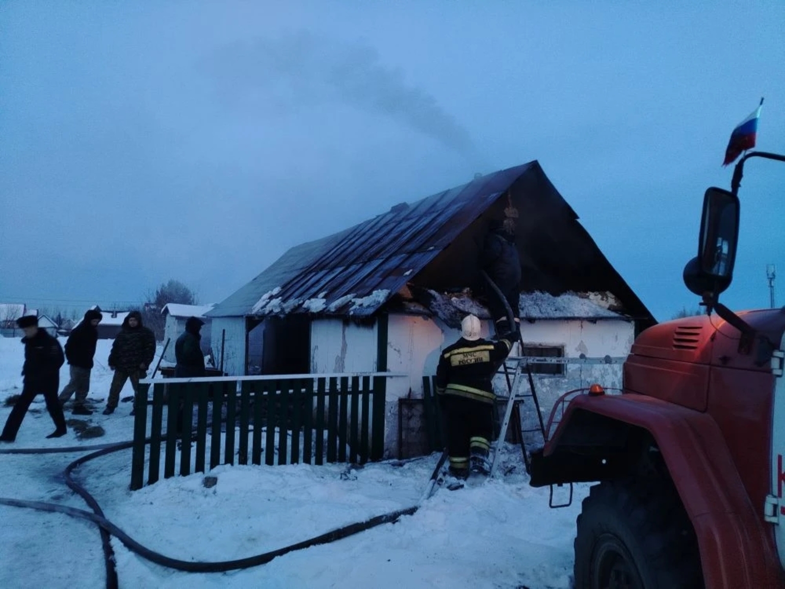 Внимание - горят бани