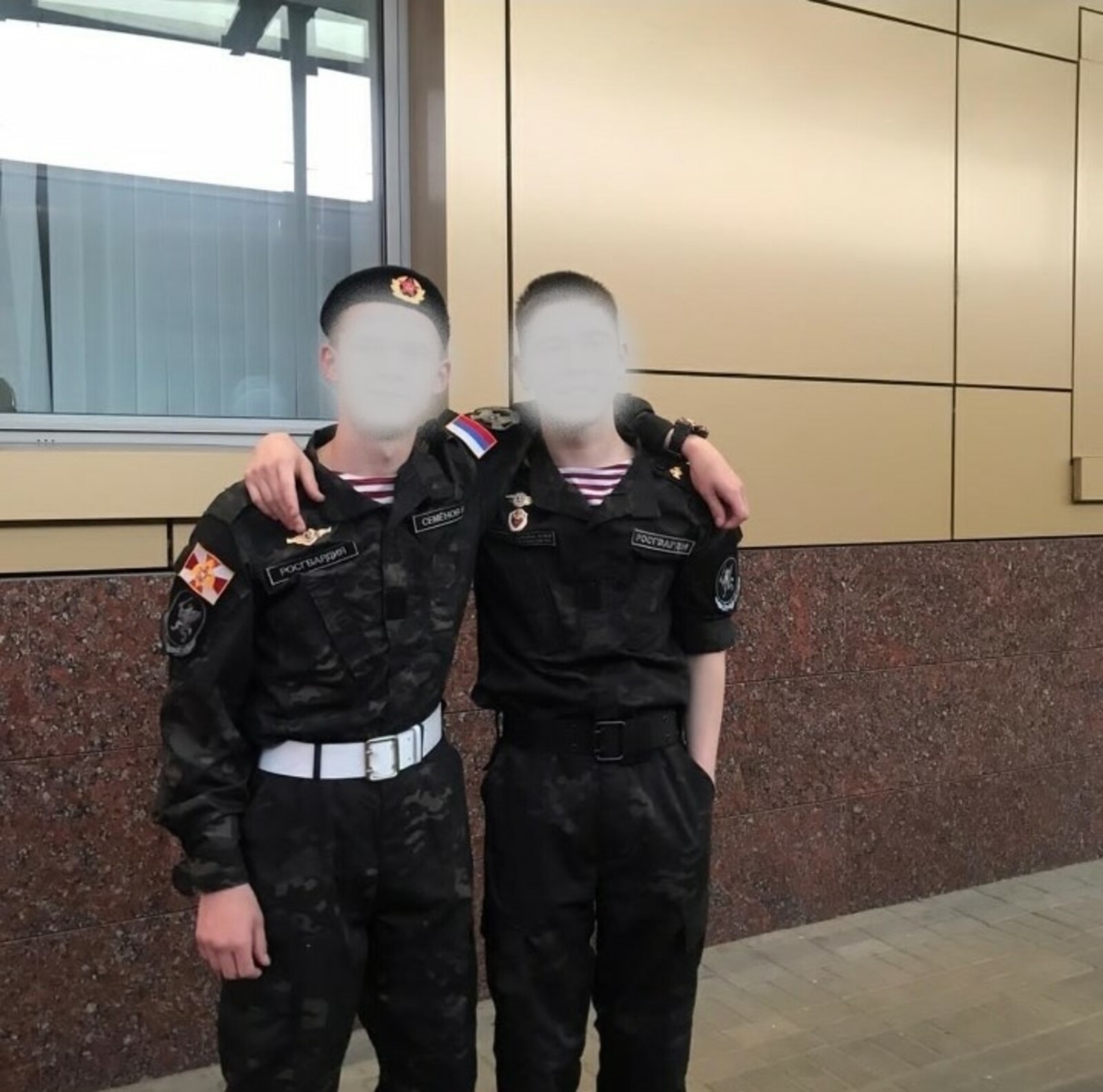 Боец с позывным «Чуваш» служит связистом в зоне СВО